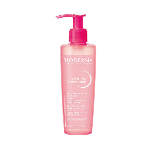Bioderma Sensibio Gel Moussant, nettoyant peau sensible, Bioderma Maroc, gel sans savon visage, démaquillant doux Bioderma, soin visage peaux réactives, gel nettoyant dermatologique, beautyfamily.ma