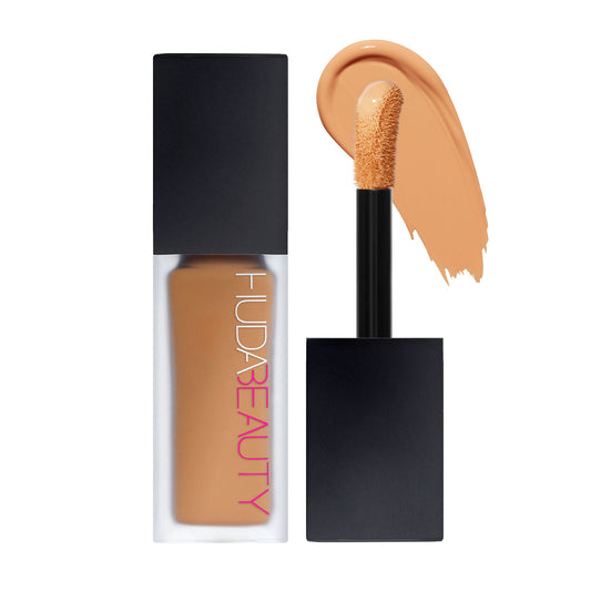 HUDA BEAUTY, FauxFilter Luminous Matte Concealer, concealer HUDA BEAUTY, correcteur de teint, anti-cernes, couvrance modulable, fini mat lumineux, longue tenue, waterproof, anti-transfert, vegan, sans parfum, sans alcool, correcteur contour des yeux, maquillage teint, HUDA BEAUTY Maroc, acheter HUDA BEAUTY Maroc, beautyfamily.ma