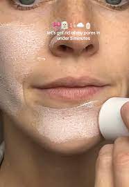 MADAGASCAR CENTELLA POREMIZING QUICK CLAY STICK MASK 27G