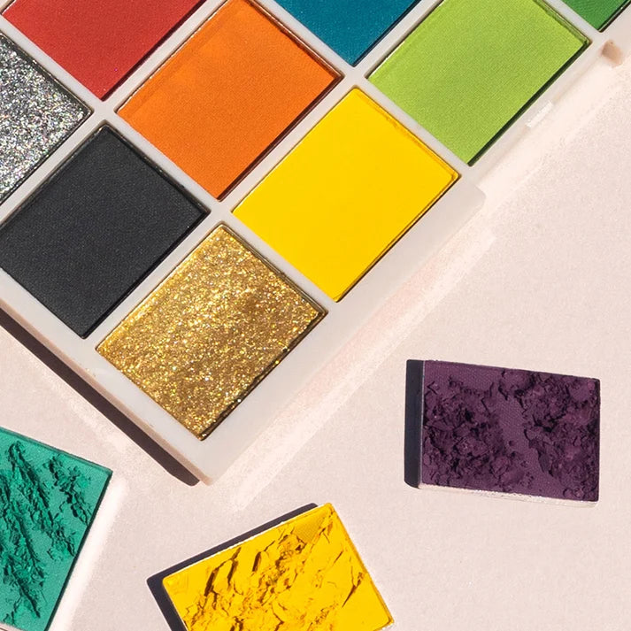 MUA 15 SHADE EYESHADOW PALETTE – KALEIDOSCOPE