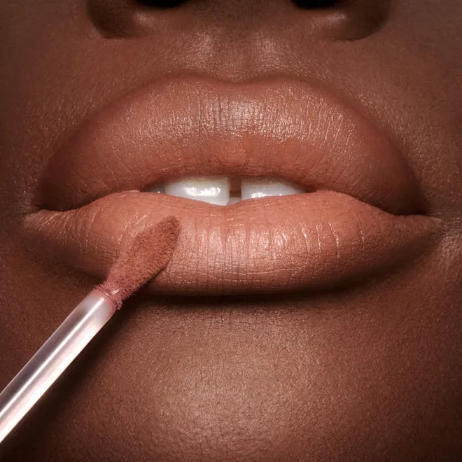 CHARLOTTE TILBURY AIRBRUSH FLAWLESS LIP BLUR LIPSTICK NUDE BLUR
