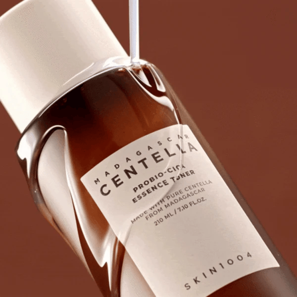 MADAGASCAR CENTELLA PROBIO-CICA ESSENCE TONER 210ML